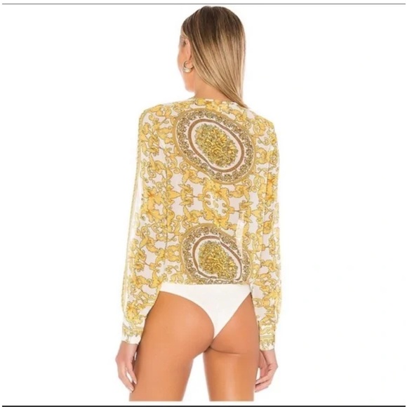 Superdown yellow and white bodysuit with bow - Picture 7 of 13